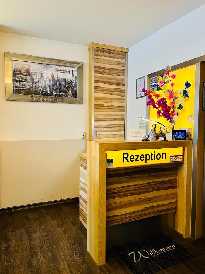 B&S Hotel Am Bachhaus Άιζεναχ Εξωτερικό φωτογραφία