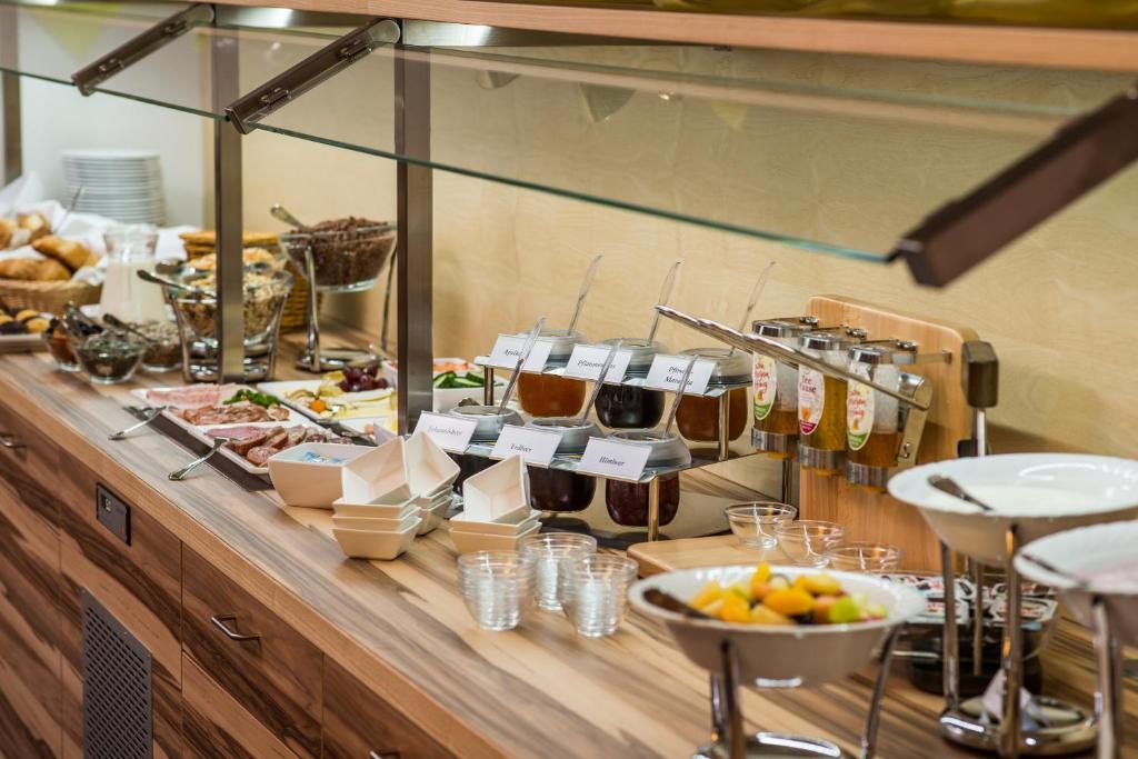 B&S Hotel Am Bachhaus Άιζεναχ Εξωτερικό φωτογραφία